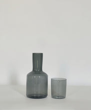 Load image into Gallery viewer, j&#39;ai soif carafe + glass SMOKE
