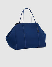 Load image into Gallery viewer, the escape tote NAVY
