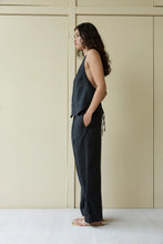 Load image into Gallery viewer, linen halter top BLACK
