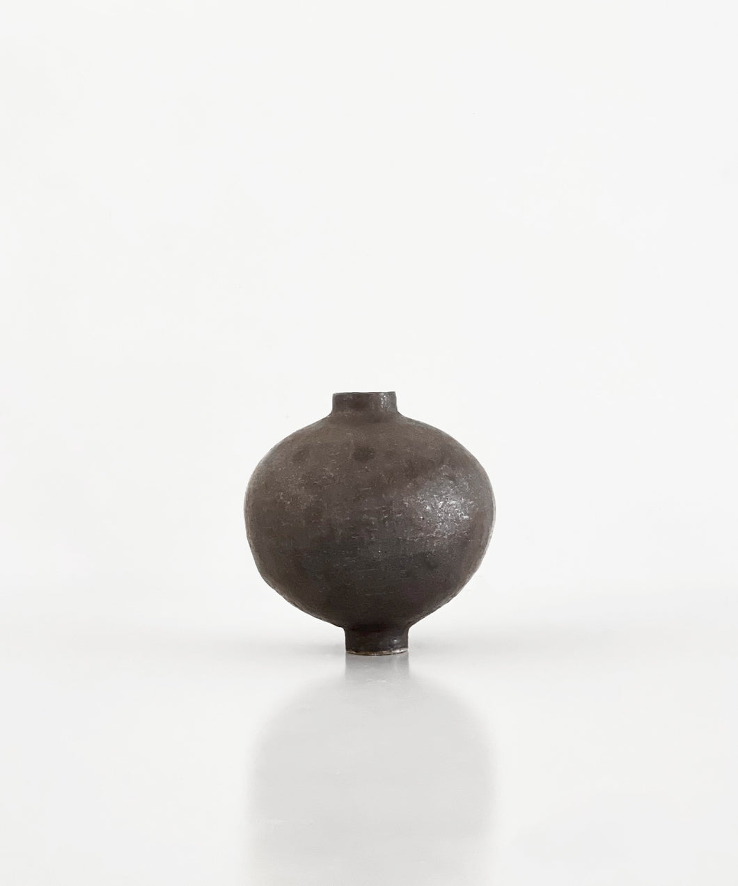 moon jar BRONZE