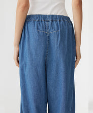 Load image into Gallery viewer, denim split hem pant
