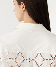 Load image into Gallery viewer, cotton lace shirt WHITE
