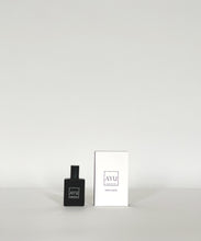 Load image into Gallery viewer, WHITE OUDH scented perfume oil
