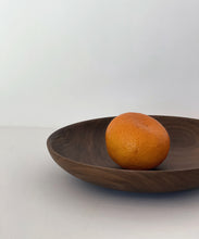 Load image into Gallery viewer, large dish WALNUT
