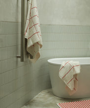 Load image into Gallery viewer, bethell bath towel PALOMA SUN &amp; ECRU
