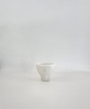 Load image into Gallery viewer, small offering vase WHITE/CLEAR

