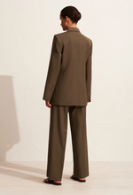Load image into Gallery viewer, relaxed tailored trouser COFFEE
